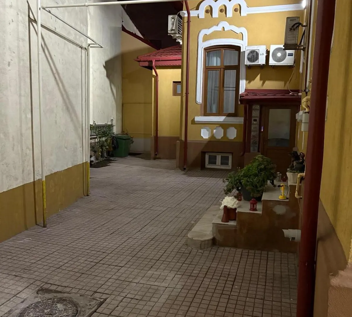 Boutique Old City 3 Βουκουρέστι 0*,  Ρουμανία